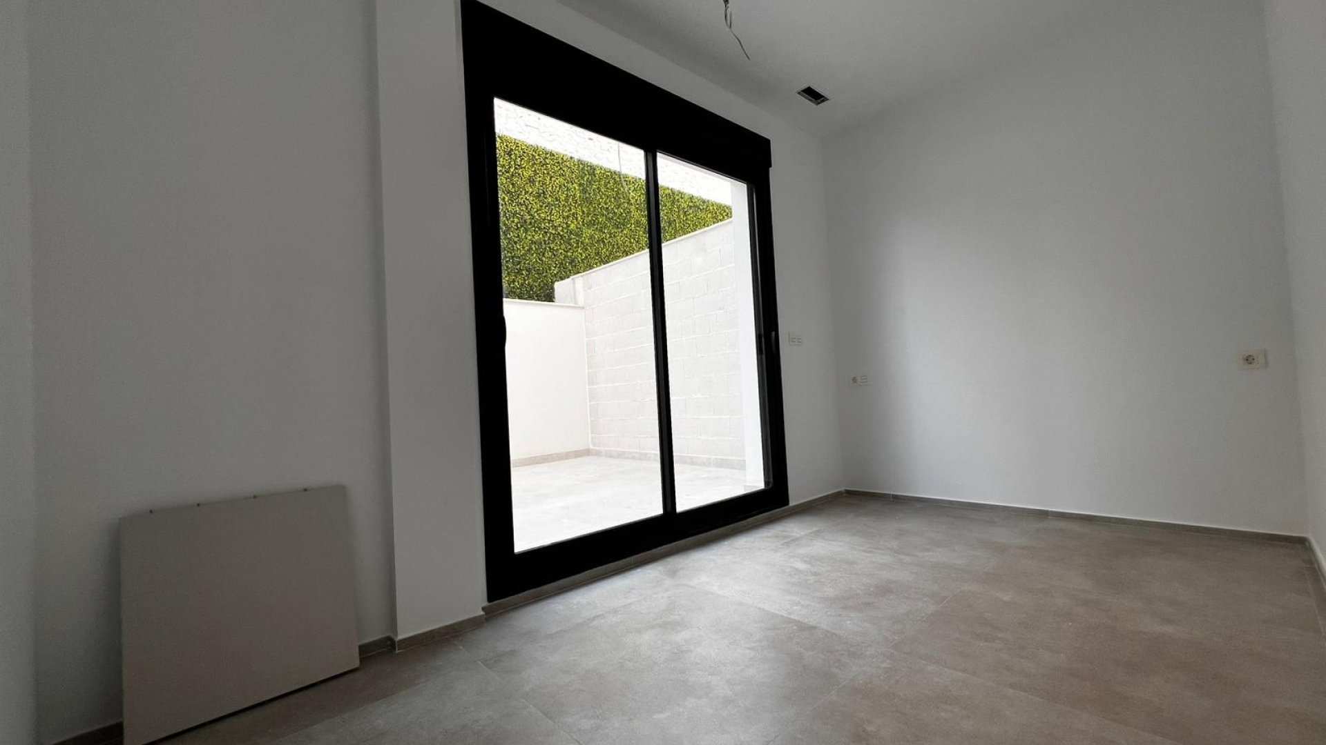 Reventa - Chalets -
Alicante - Vistahermosa