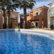 Reventa - Chalets -
Altaona Golf and Country Village - Altaona Golf - Country Village