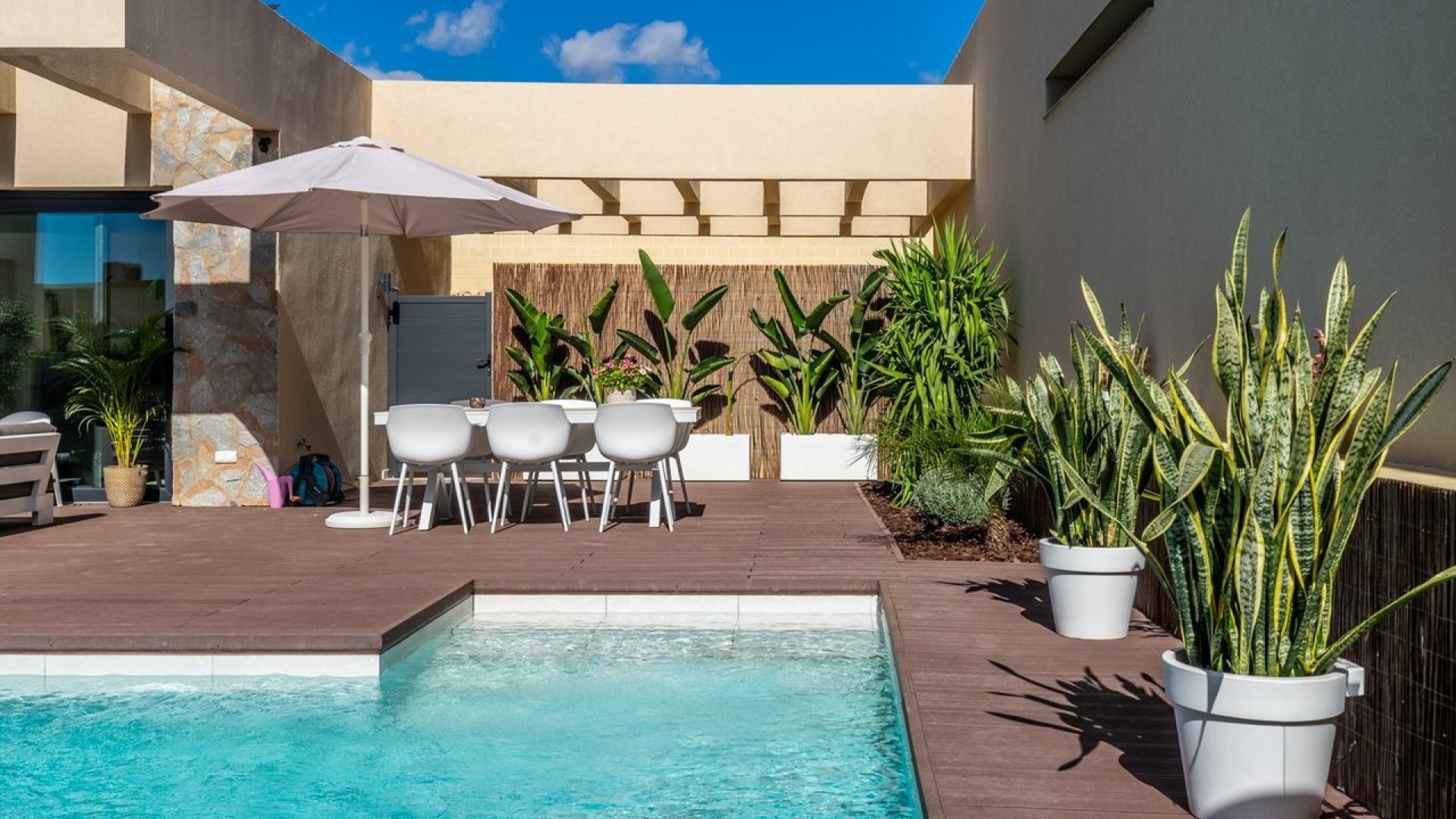 Reventa - Chalets -
Altaona Golf and Country Village - Altaona Golf - Country Village