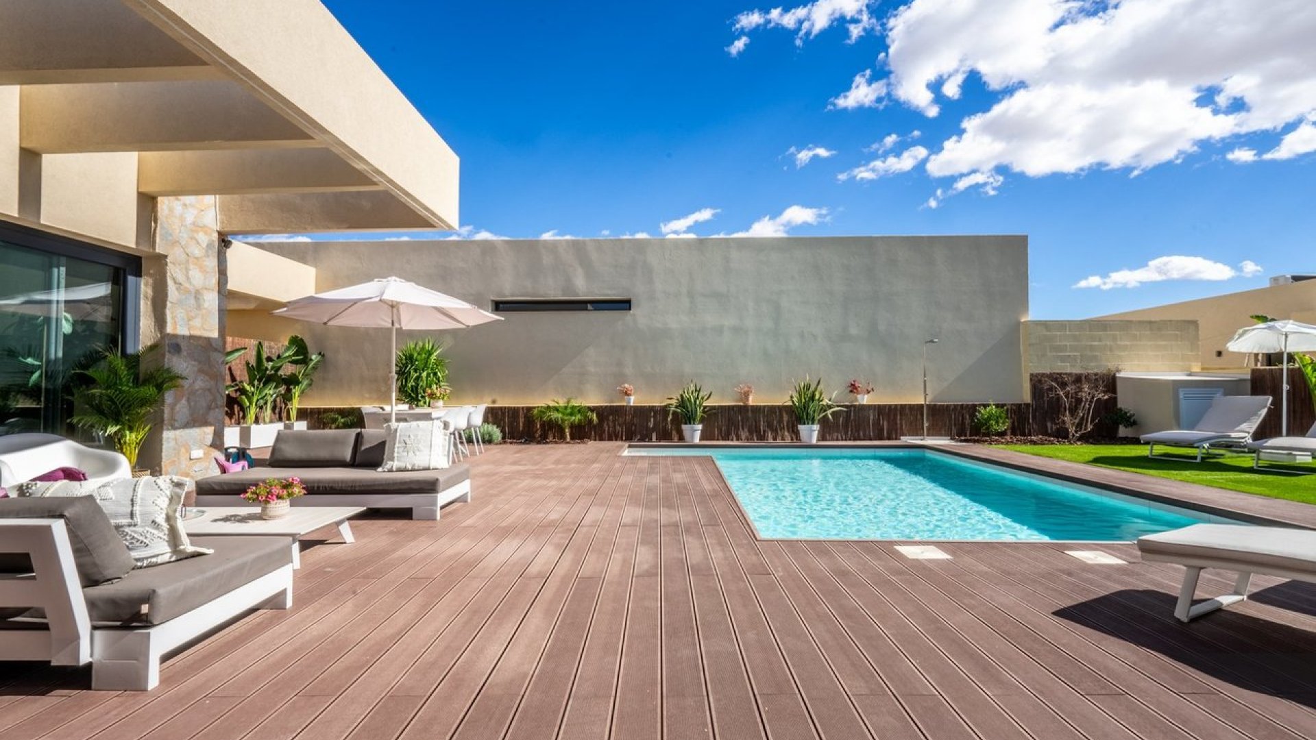 Reventa - Chalets -
Altaona Golf and Country Village - Altaona Golf - Country Village