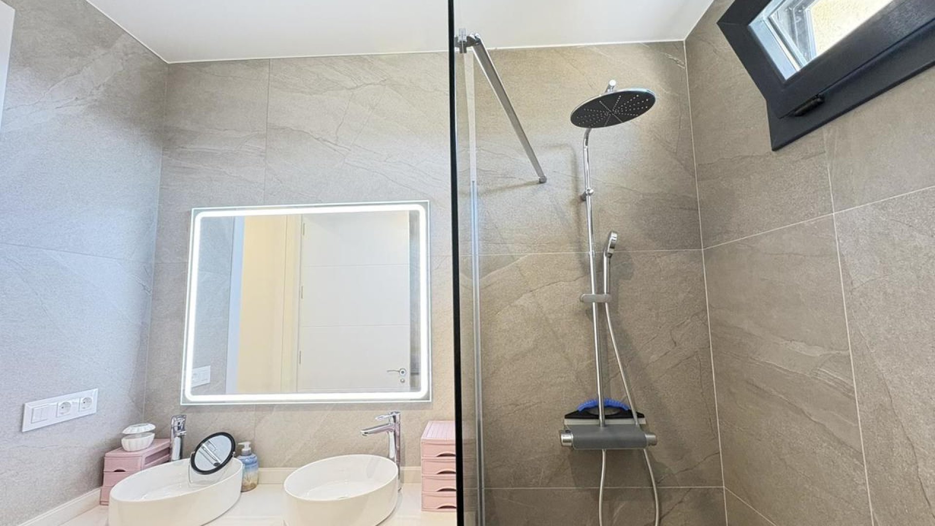 Reventa - Chalets -
Altaona Golf and Country Village - Altaona Golf - Country Village
