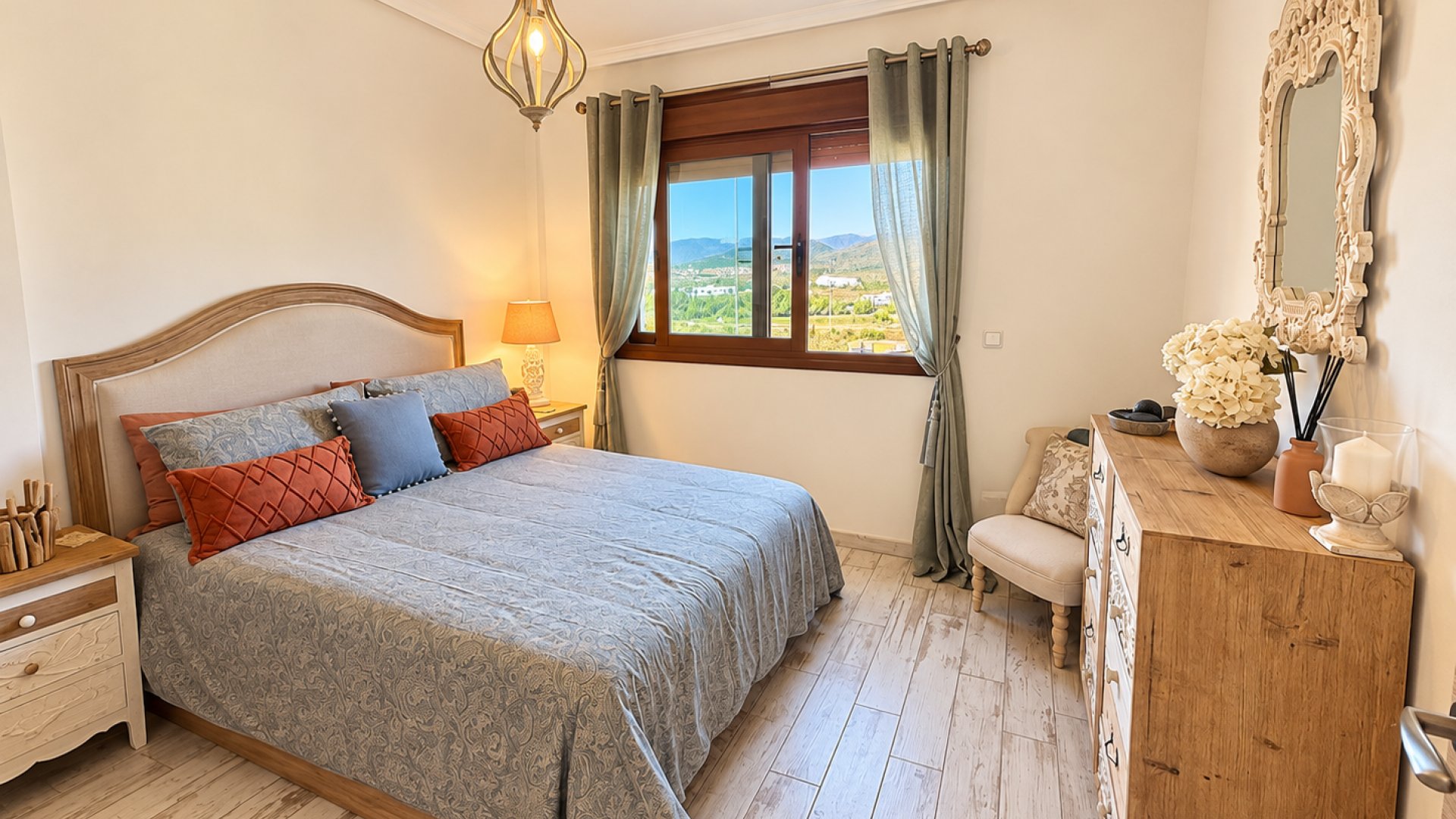 Reventa - Chalets -
Altaona Golf and Country Village - Altaona Golf - Country Village
