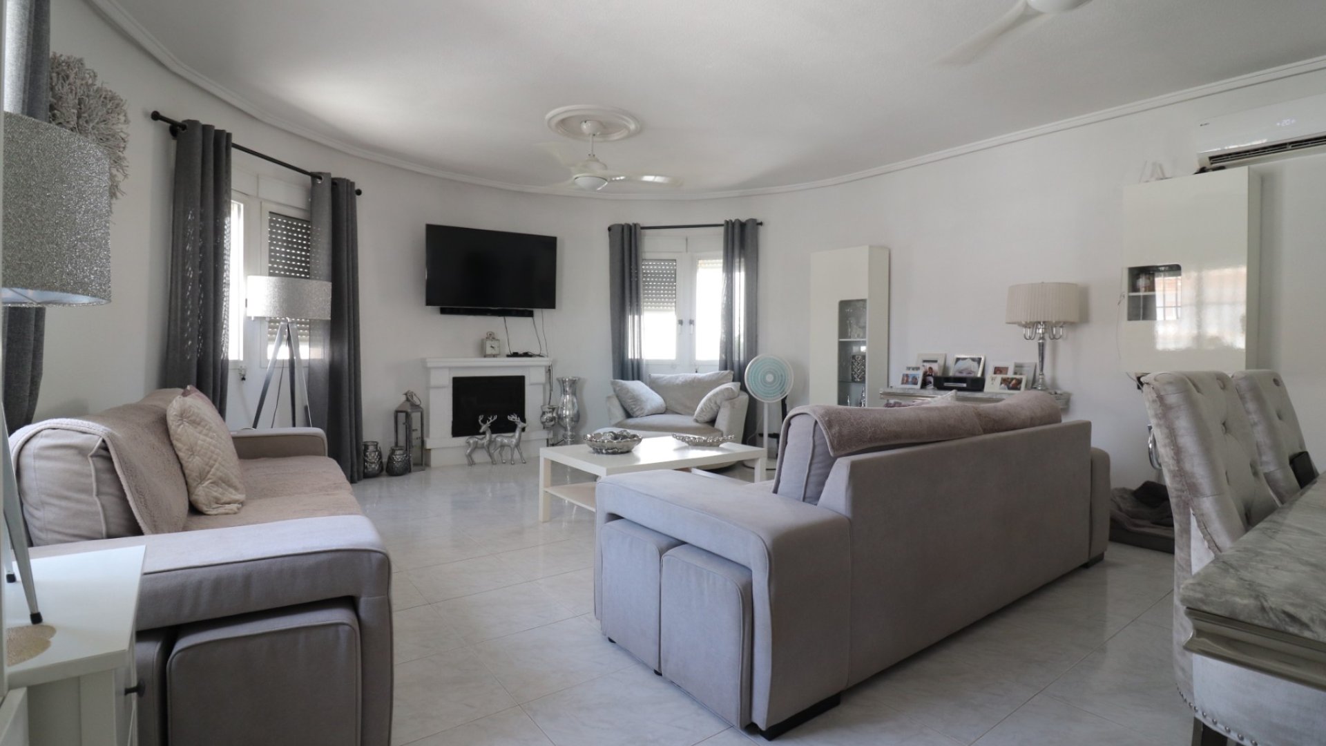 Reventa - Chalets -
Benijofar - Benimar I