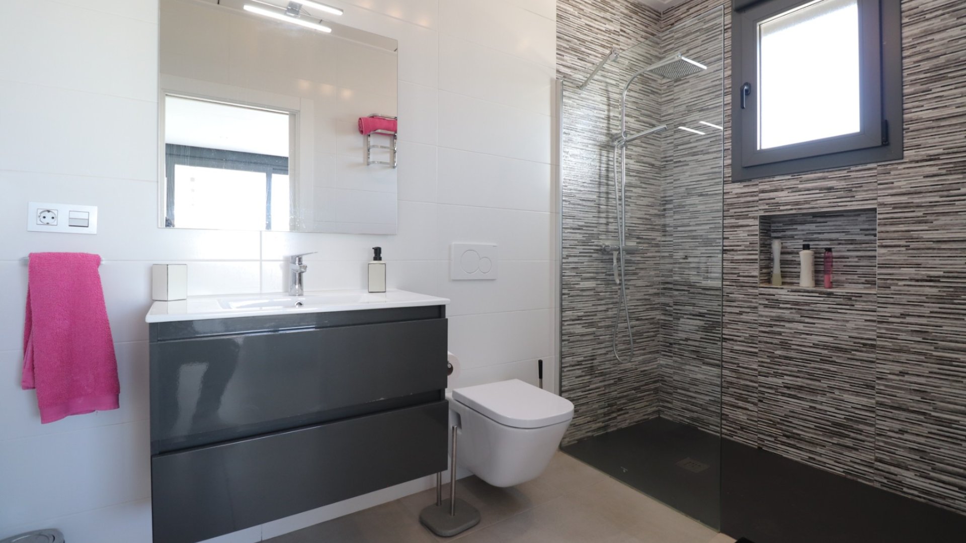 Reventa - Chalets -
Benijofar - Benimar III