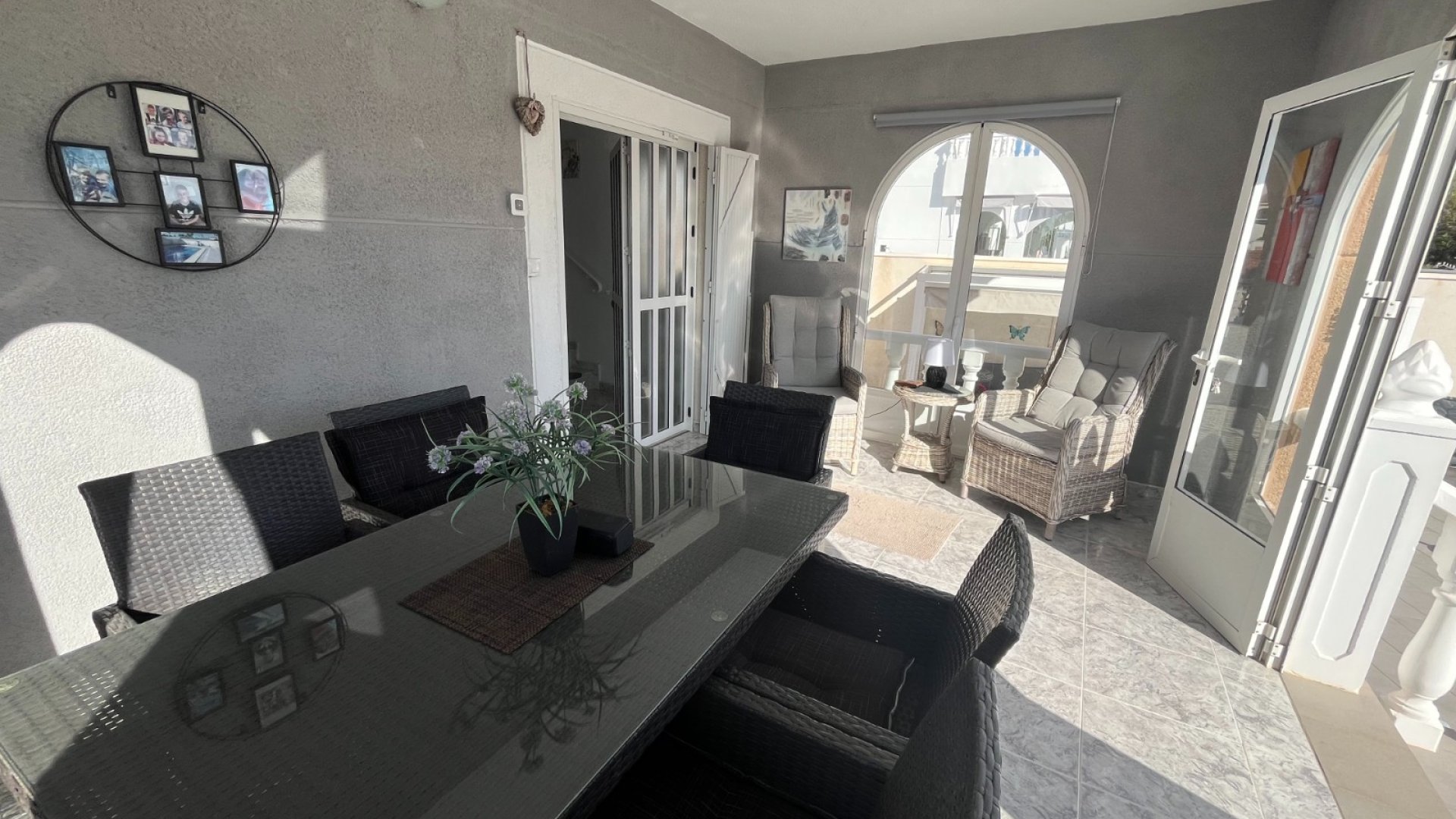 Reventa - Chalets -
Benijofar - Monte Azul