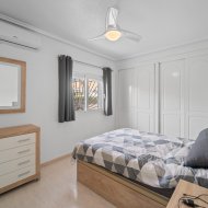 Reventa - Chalets -
Benijofar - Monte Azul