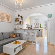 Reventa - Chalets -
Benijofar - Monte Azul