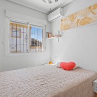 Reventa - Chalets -
Benijofar - Monte Azul