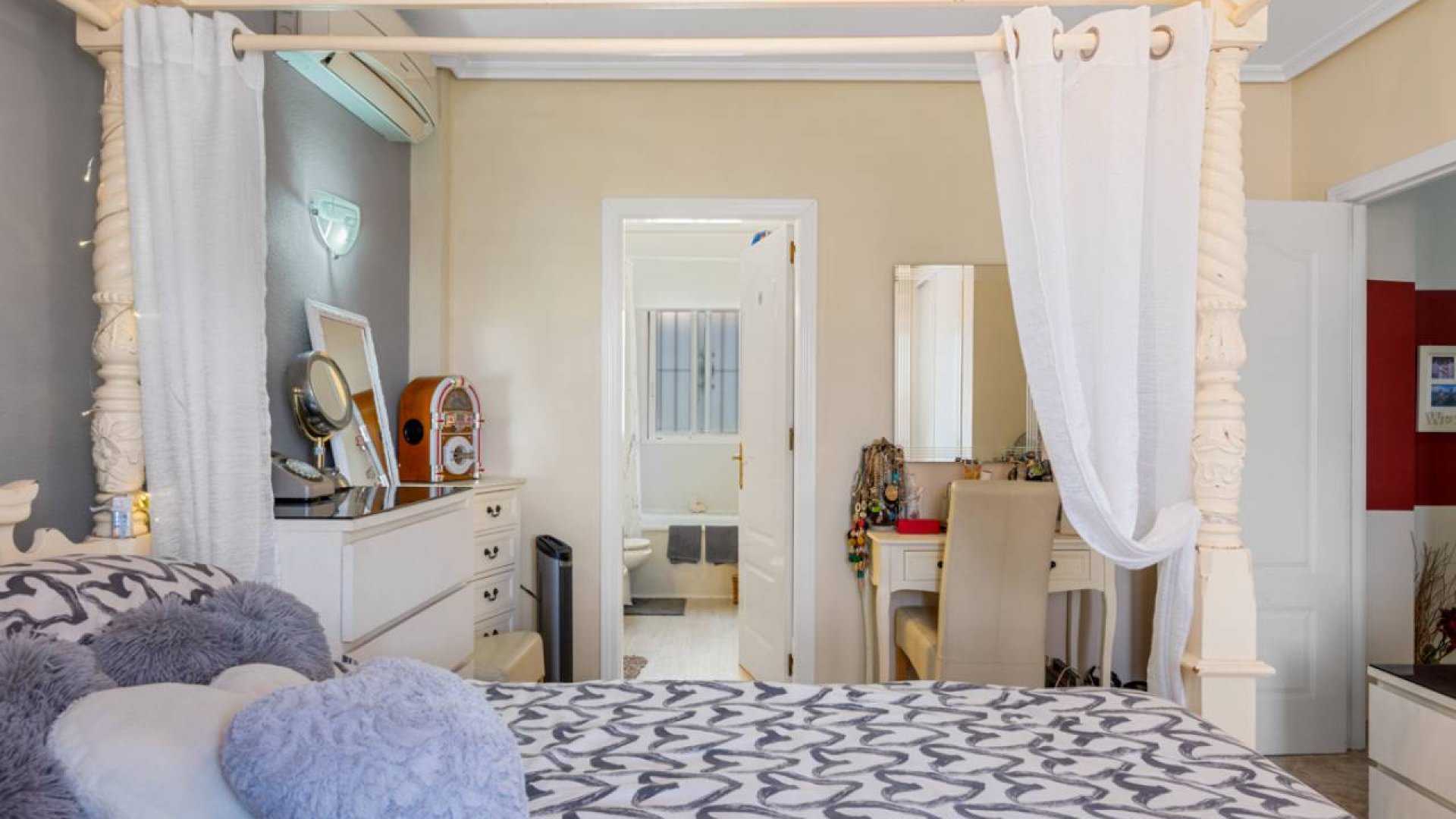 Reventa - Chalets -
Benijofar