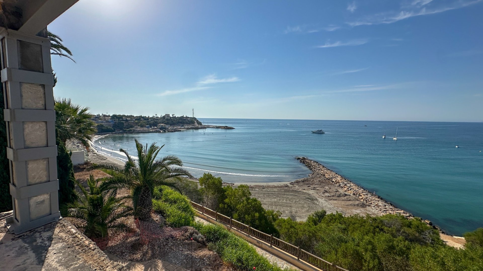 Reventa - Chalets -
Cabo Roig