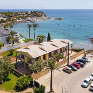 Reventa - Chalets -
Cabo Roig