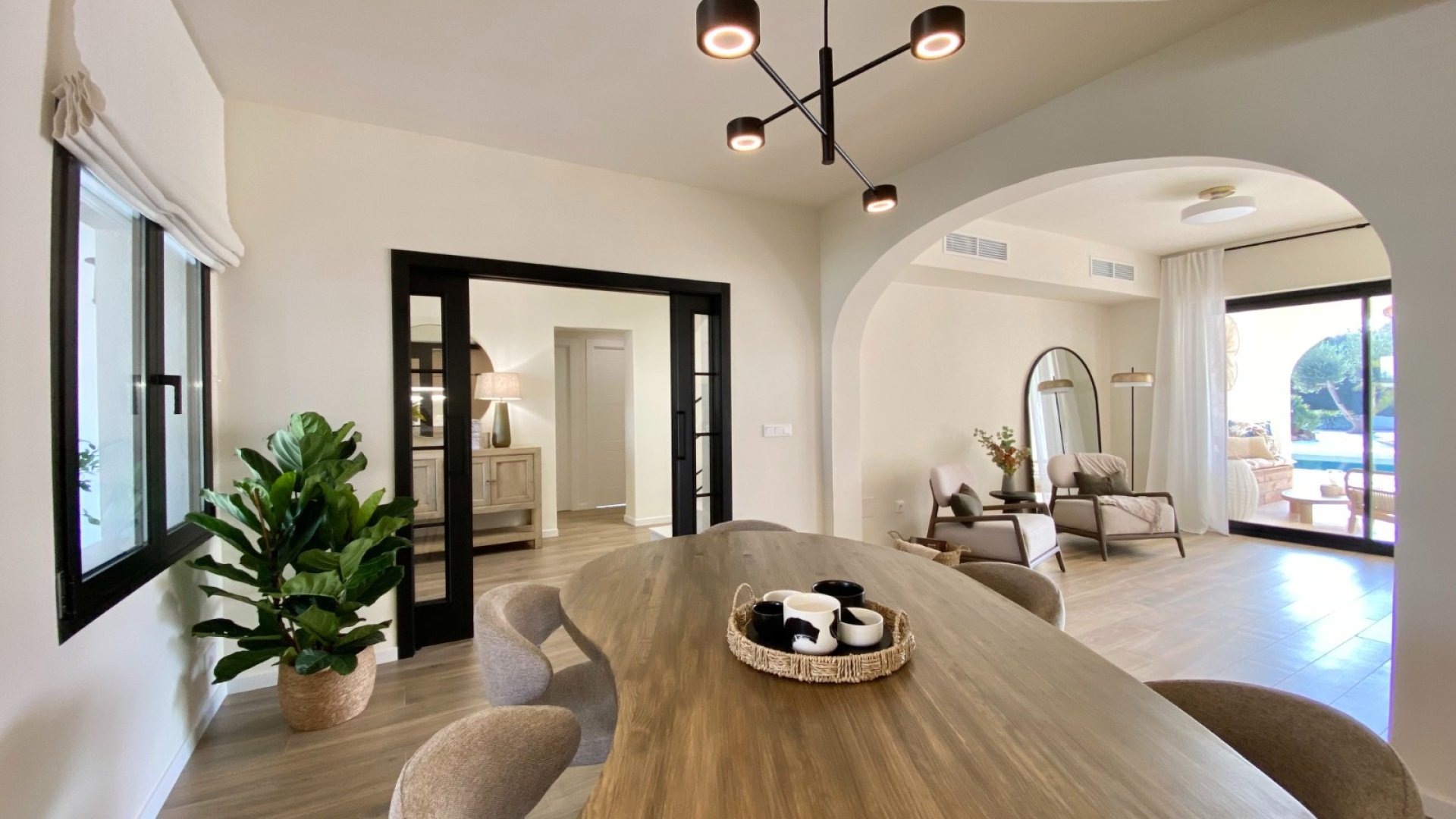 Reventa - Chalets -
Cabo Roig