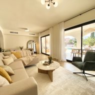 Reventa - Chalets -
Cabo Roig
