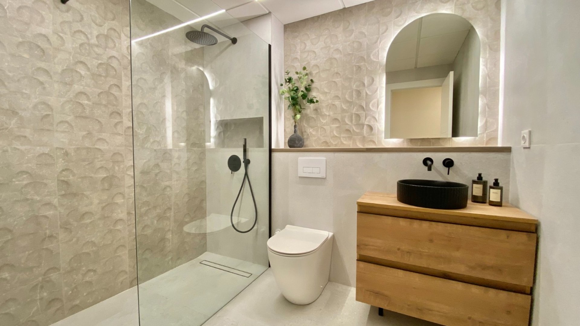 Reventa - Chalets -
Cabo Roig
