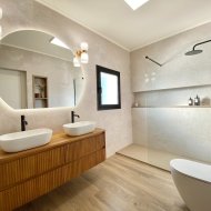 Reventa - Chalets -
Cabo Roig