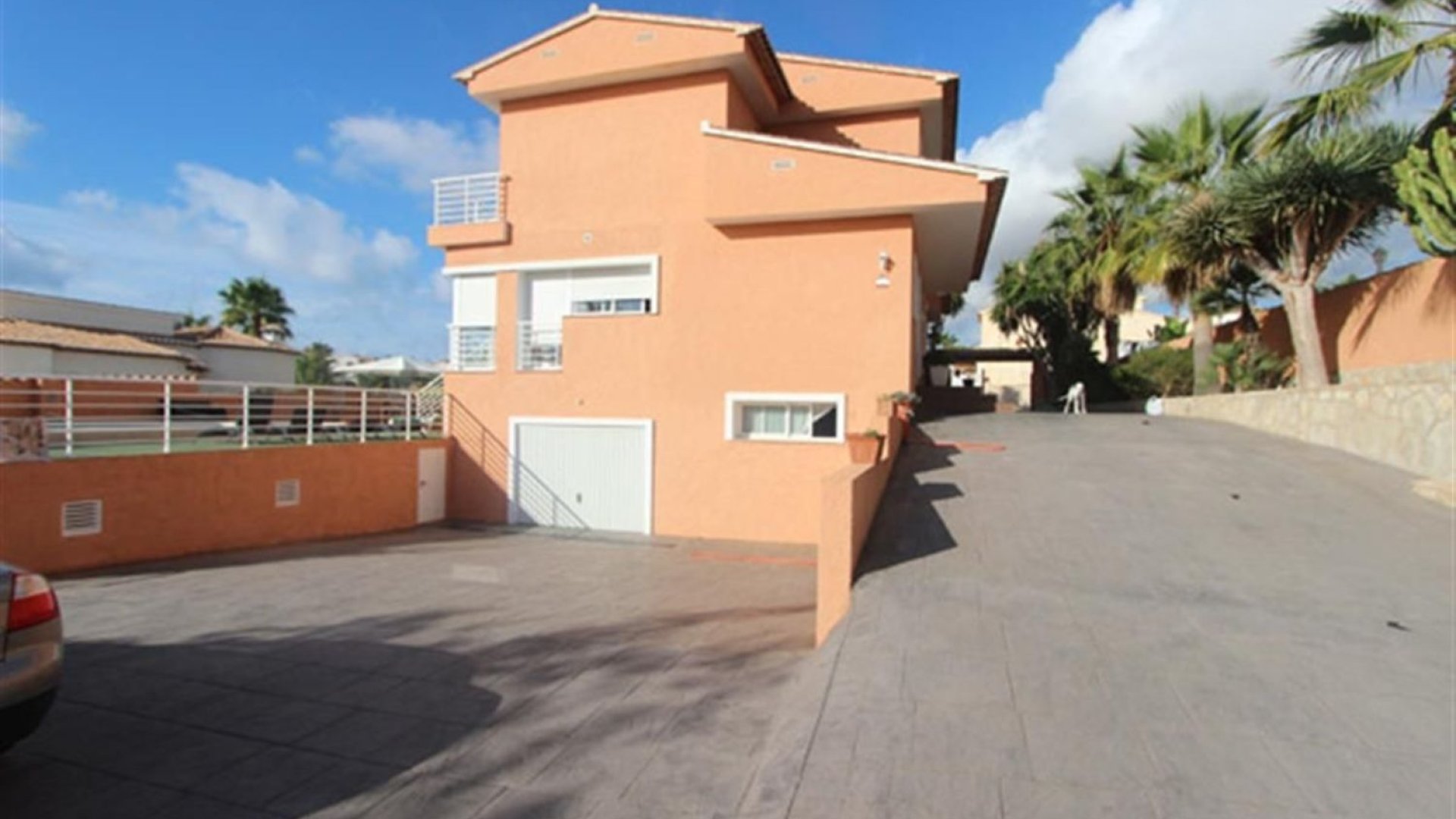 Reventa - Chalets -
Calpe - Cometa
