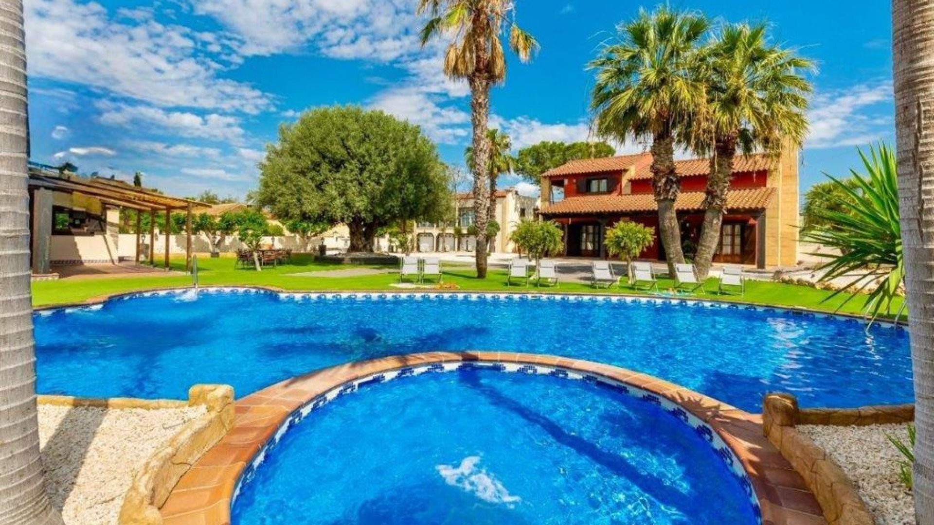 Reventa - Chalets -
Catral