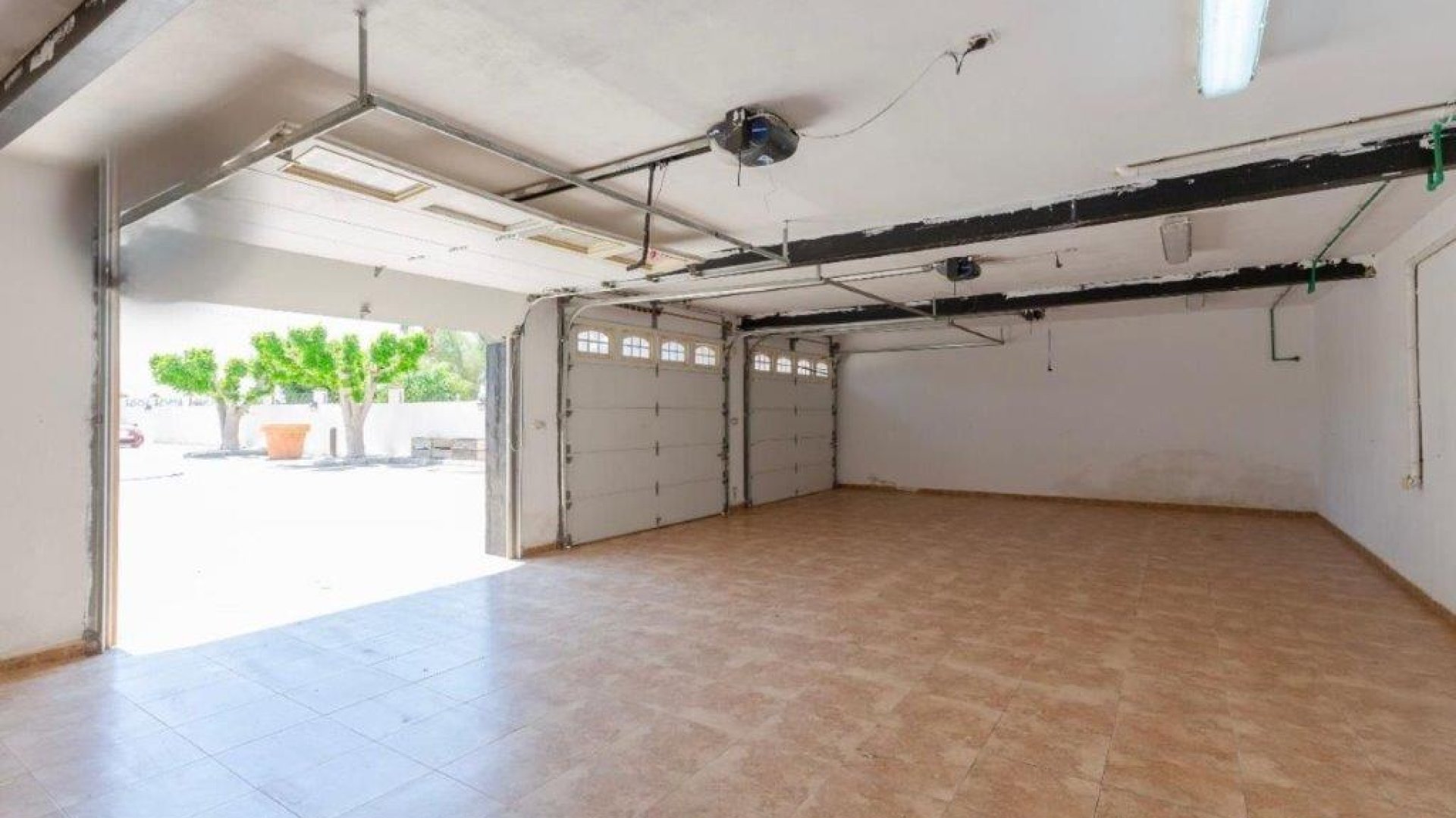 Reventa - Chalets -
Catral