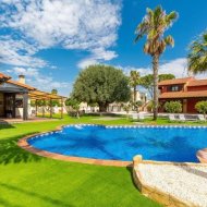 Reventa - Chalets -
Catral