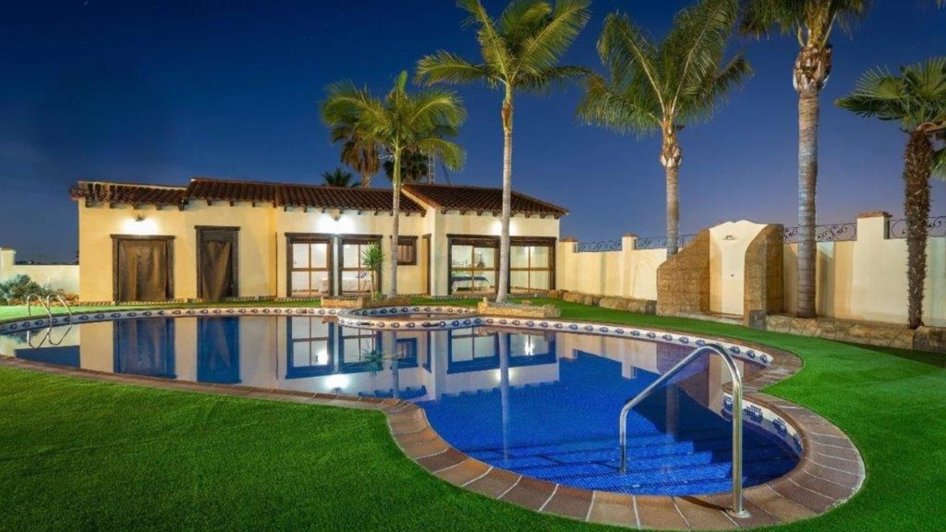 Reventa - Chalets -
Catral