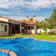 Reventa - Chalets -
Catral