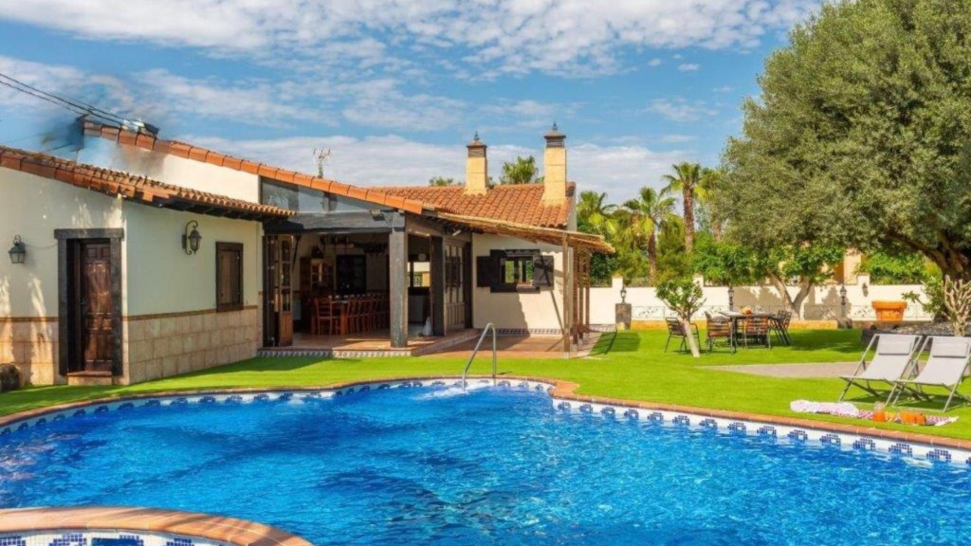 Reventa - Chalets -
Catral