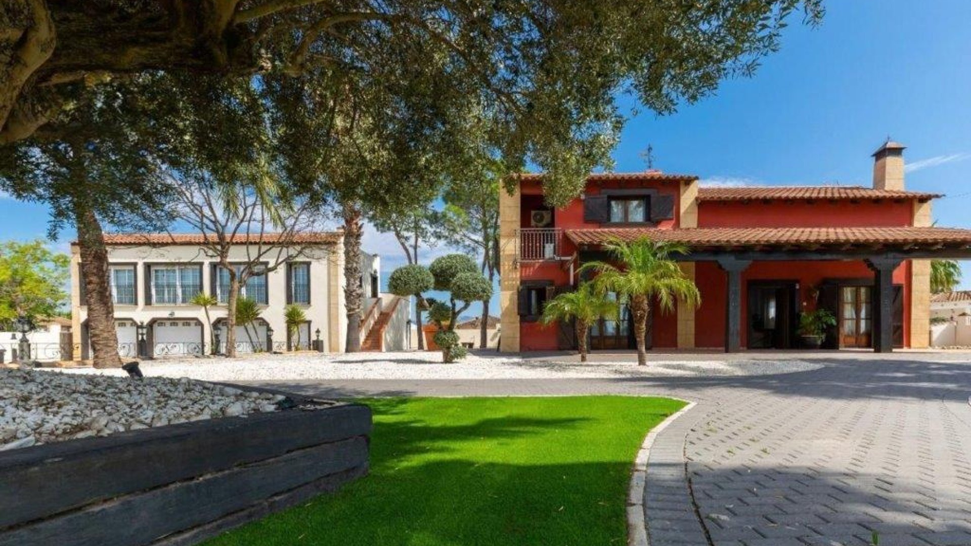 Reventa - Chalets -
Catral