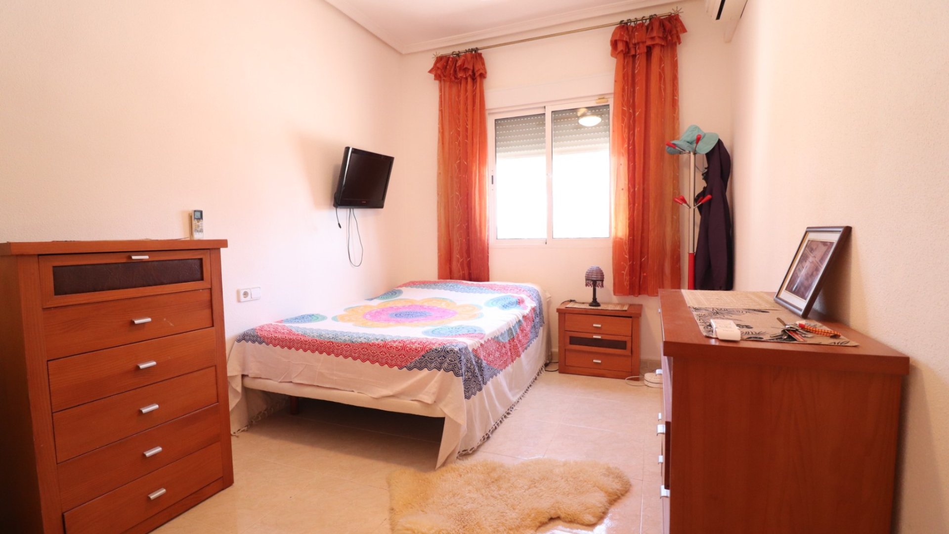 Reventa - Chalets -
Catral