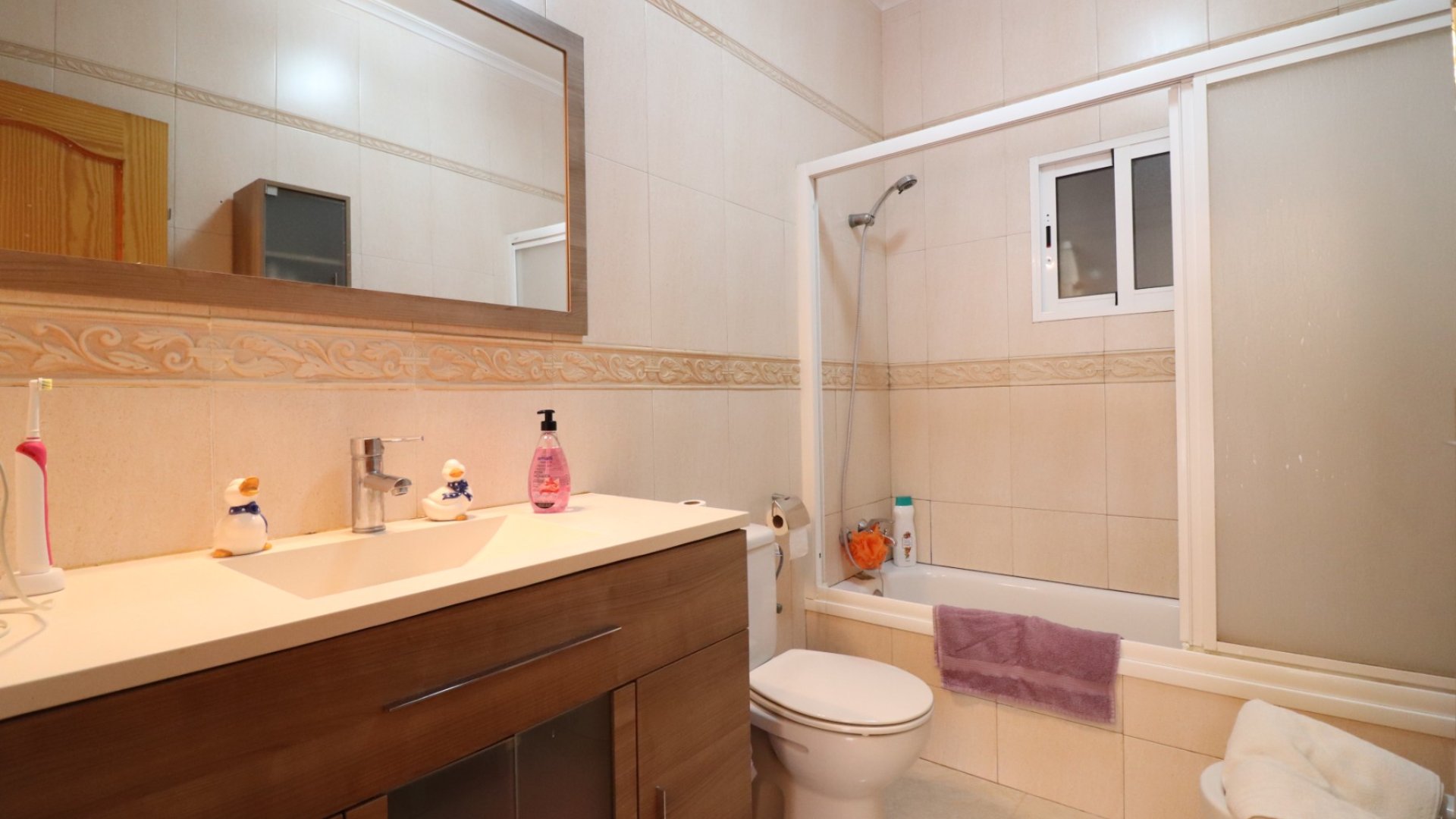 Reventa - Chalets -
Catral