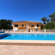 Reventa - Chalets -
Catral