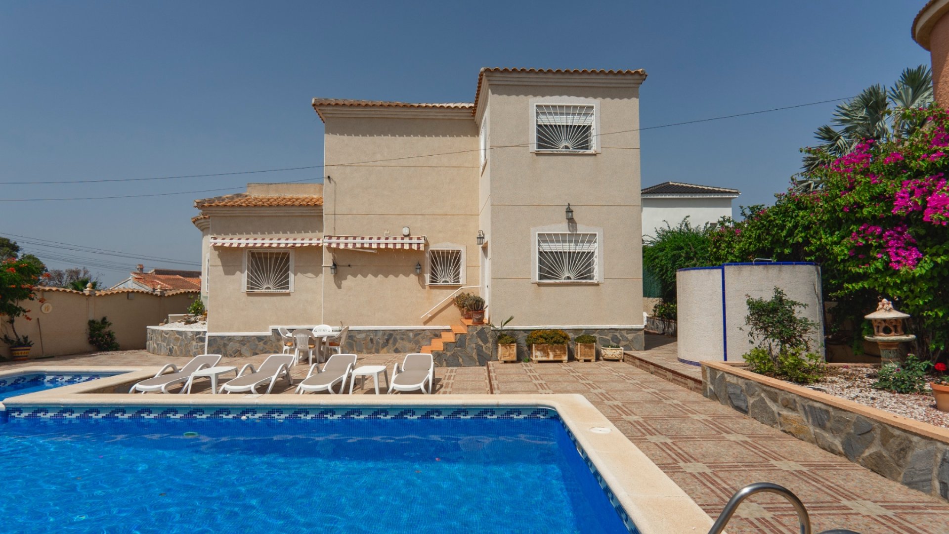 Reventa - Chalets -
Ciudad Quesada - Campo De Golf La Marquesa