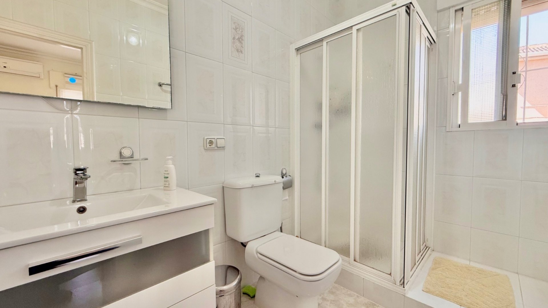 Reventa - Chalets -
Ciudad Quesada - Centro de la Ciudad Quesada