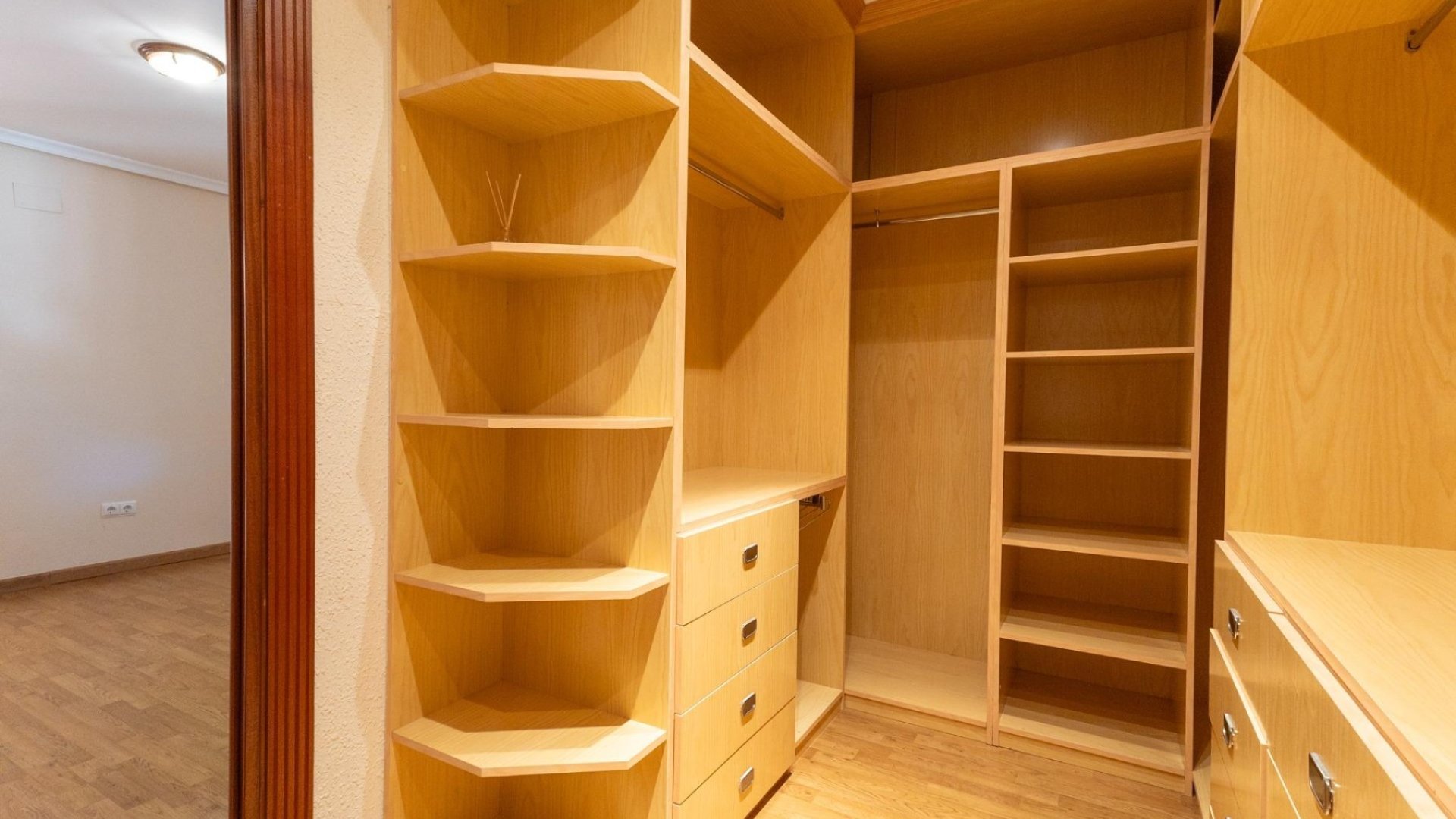 Reventa - Chalets -
Ciudad Quesada - Doña Pepa