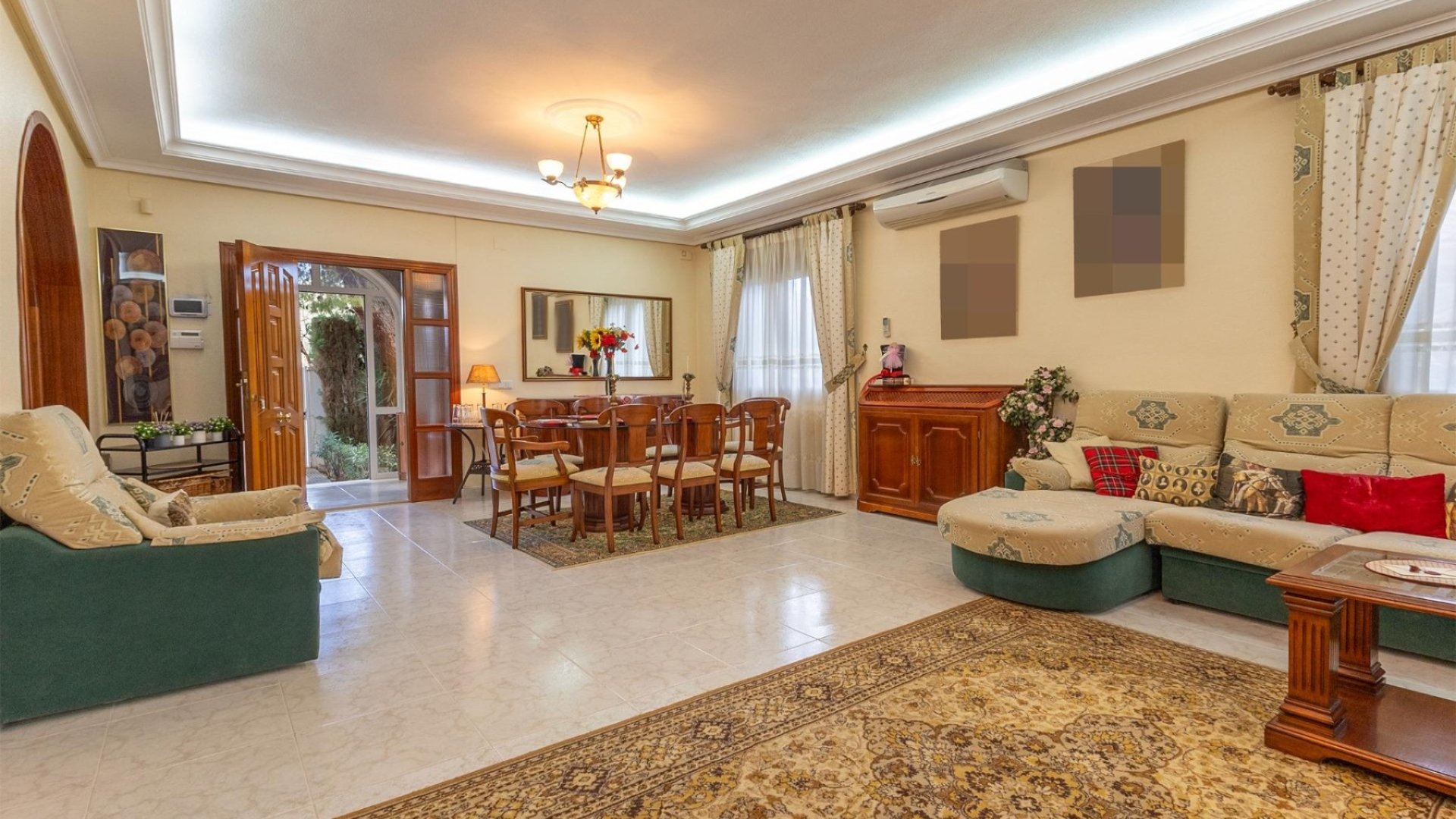 Reventa - Chalets -
Ciudad Quesada - Doña Pepa