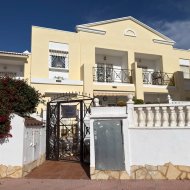 Reventa - Chalets -
Ciudad Quesada - Doña Pepa