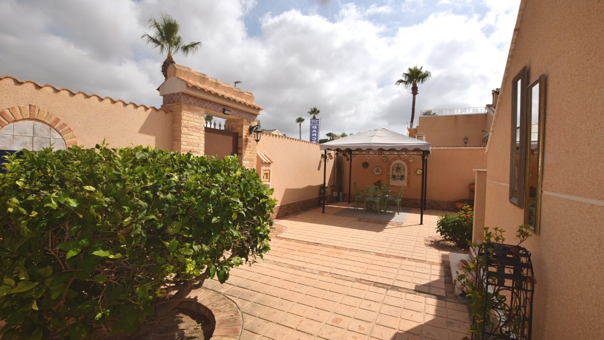 Reventa - Chalets -
Ciudad Quesada - Doña Pepa