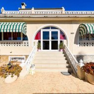 Reventa - Chalets -
Ciudad Quesada - Doña Pepa
