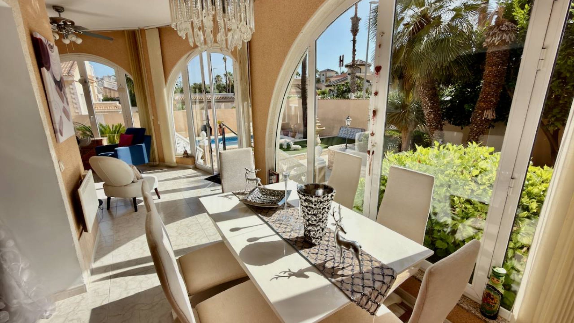 Reventa - Chalets -
Ciudad Quesada - Doña Pepa