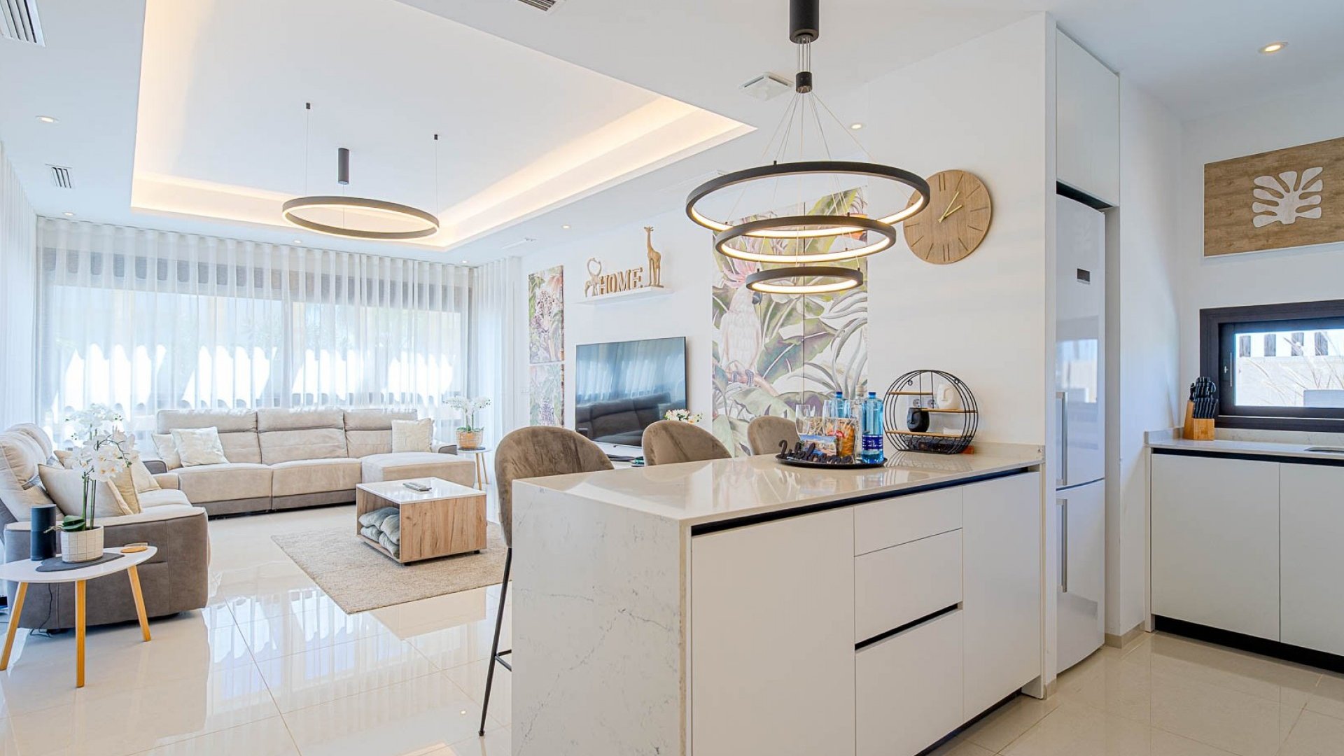 Reventa - Chalets -
Ciudad Quesada - Doña Pepa