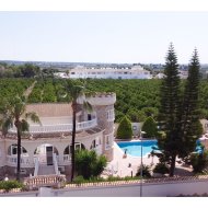 Reventa - Chalets -
Ciudad Quesada - Doña Pepa