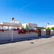 Reventa - Chalets -
Ciudad Quesada - Doña Pepa