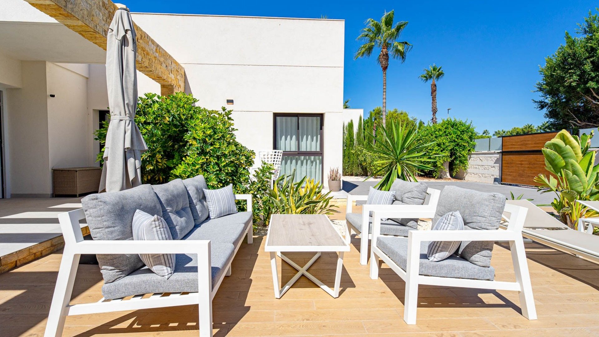 Reventa - Chalets -
Ciudad Quesada - Doña Pepa