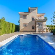Reventa - Chalets -
Ciudad Quesada - Doña Pepa