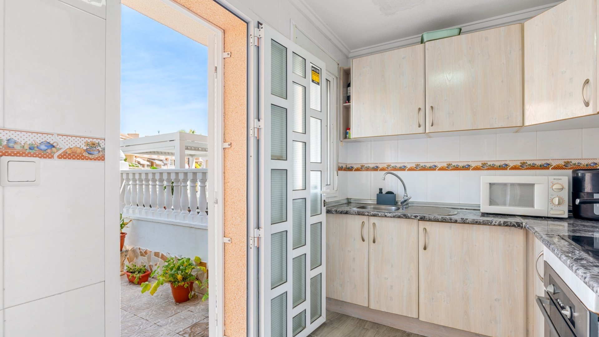 Reventa - Chalets -
Ciudad Quesada - Doña Pepa