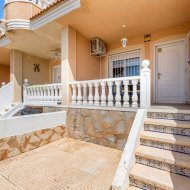 Reventa - Chalets -
Ciudad Quesada - Doña Pepa