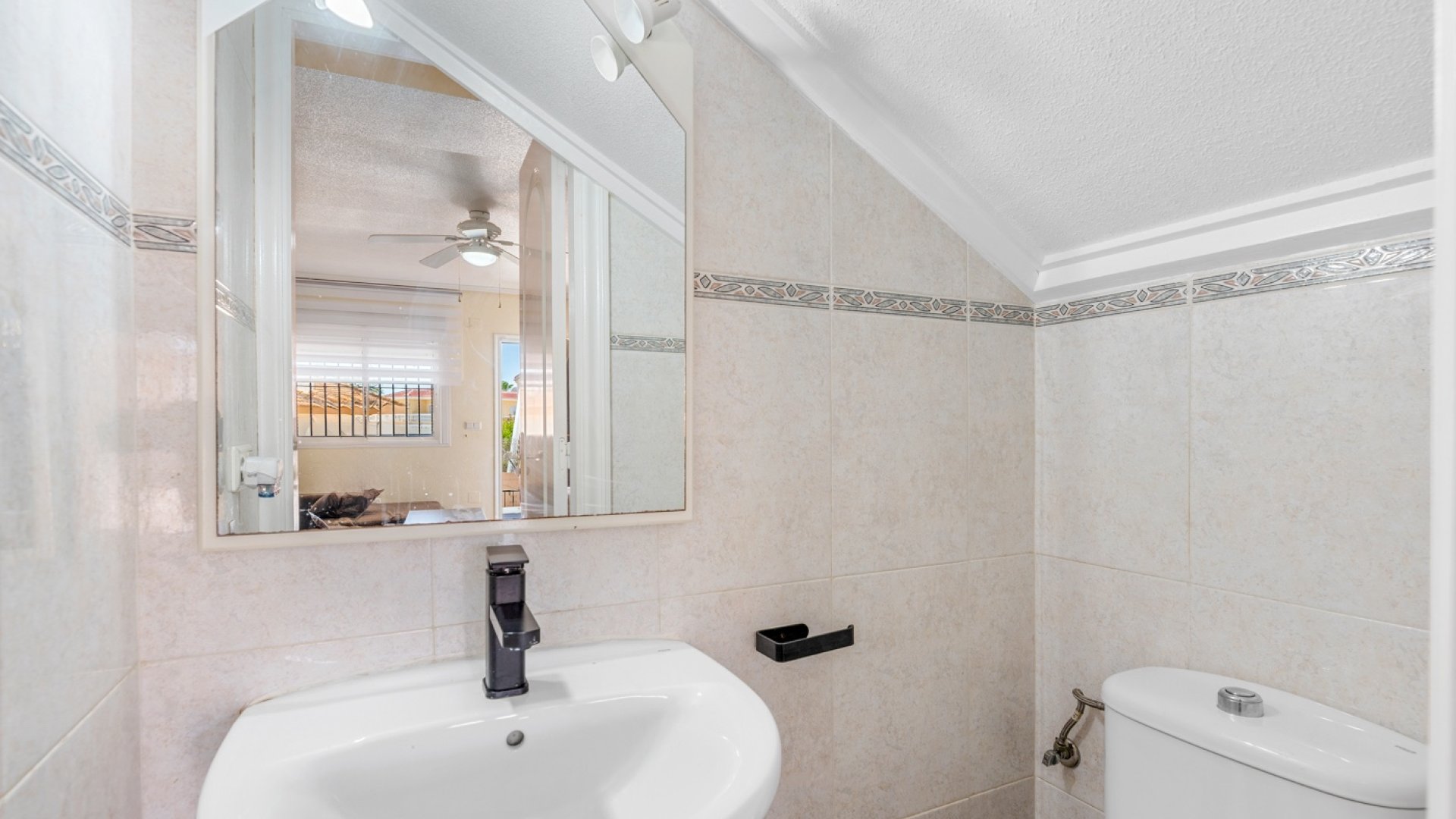 Reventa - Chalets -
Ciudad Quesada - Doña Pepa
