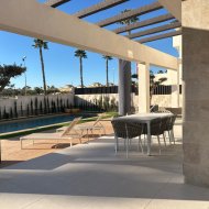 Reventa - Chalets -
Ciudad Quesada - Doña Pepa