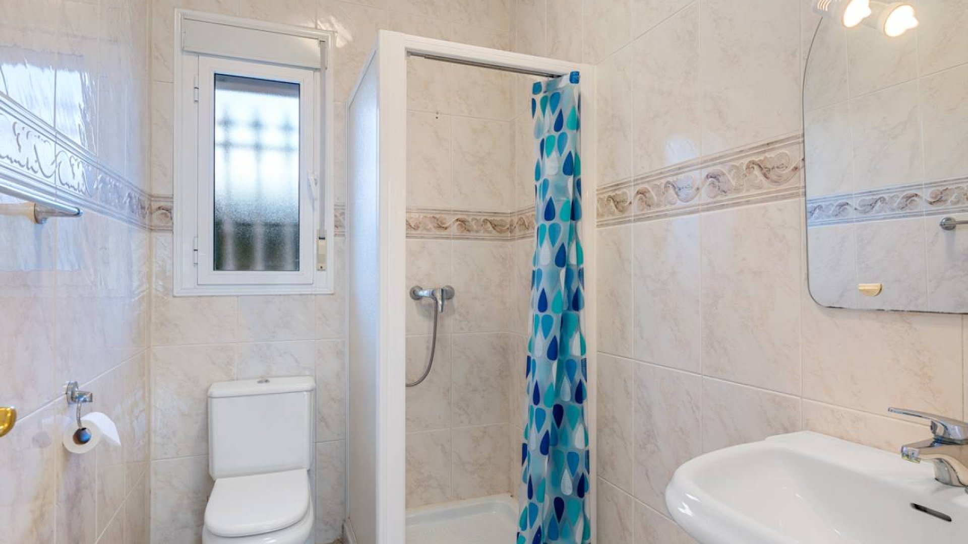 Reventa - Chalets -
Ciudad Quesada - Doña Pepa