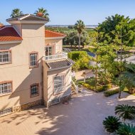 Reventa - Chalets -
Ciudad Quesada - Doña Pepa