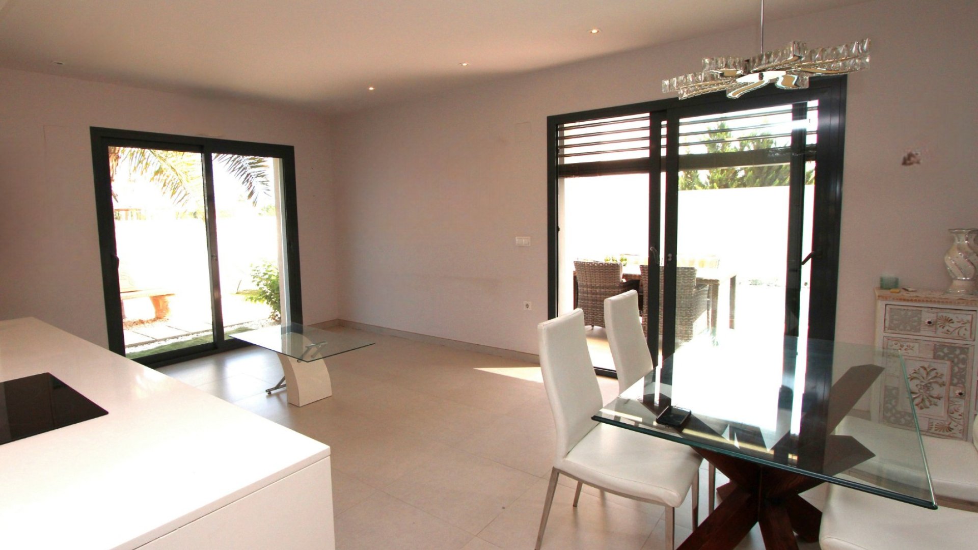 Reventa - Chalets -
Ciudad Quesada - Doña Pepa